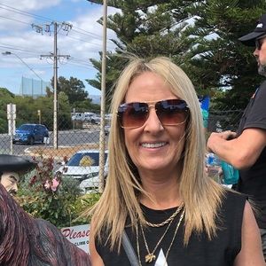 Meet your Posher, Julie